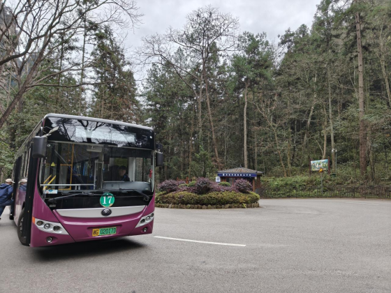 張家界環(huán)?？瓦\(yùn)：淡季“精運(yùn)營(yíng)”護(hù)航冬日風(fēng)景線(xiàn)